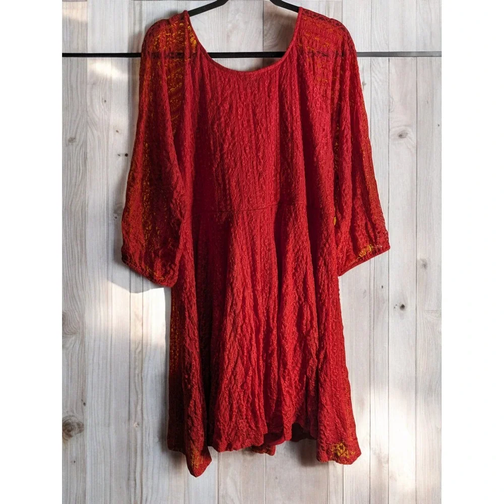 Torrid Red Lace Overlay Dress Plus Size 3 3X XXX Fit Flare Christmas Valentines - Picture 2 of 6